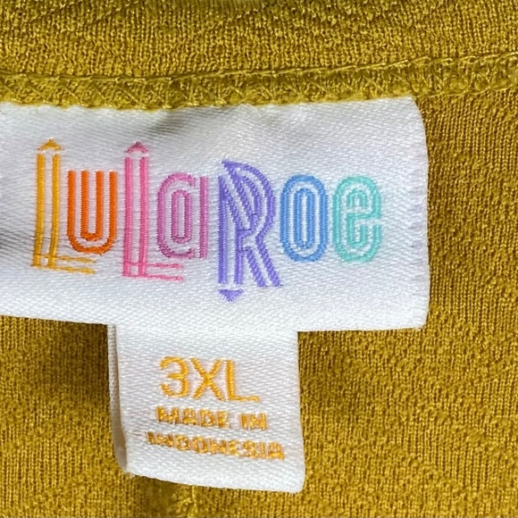 Lularoe Plus 3X 22 24 Carly Dress Mustard Yellow Textured Solid Flowy Short Slv - Picture 2 of 3